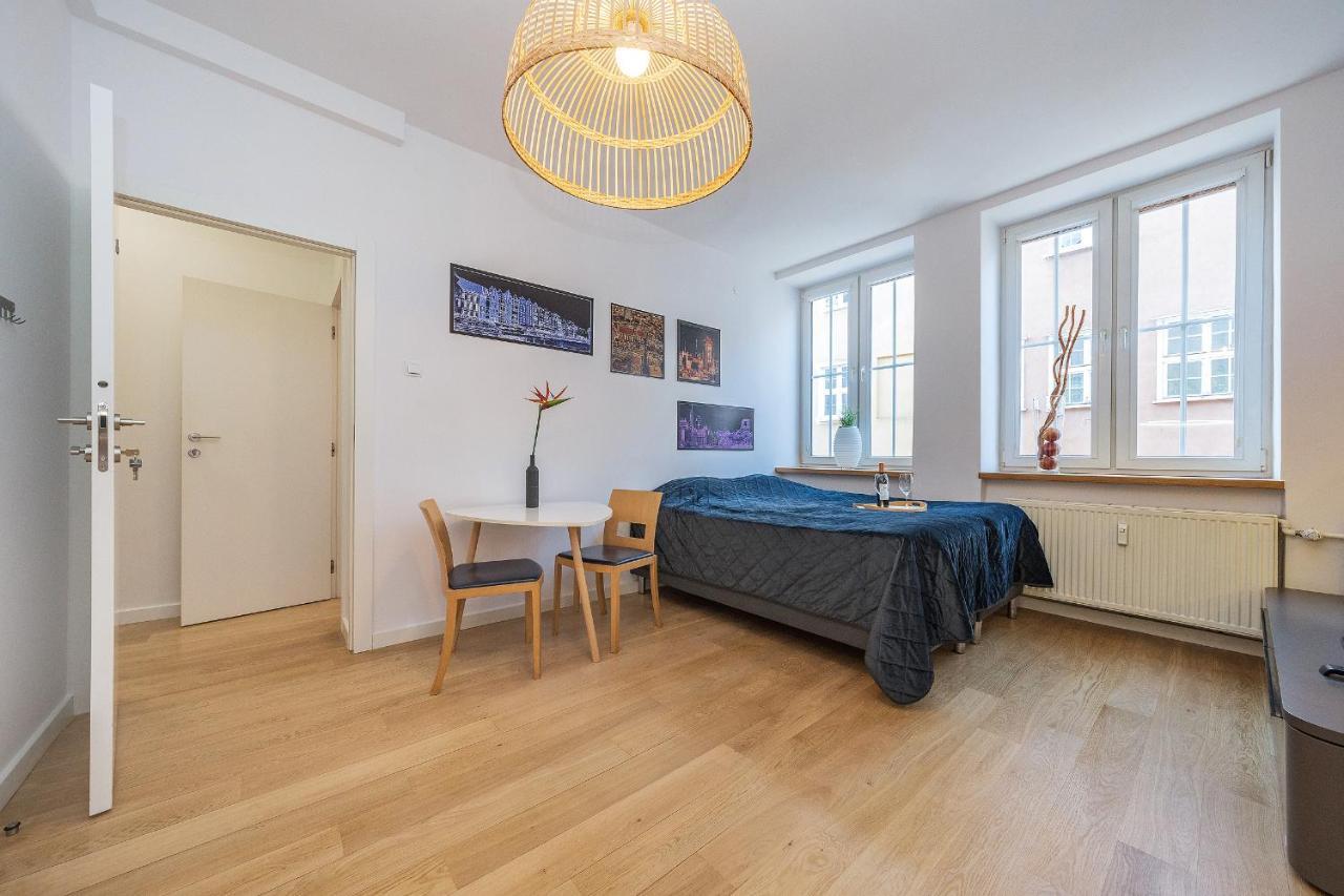 Hello Apartments Modern Studio Sw Ducha Гданск Екстериор снимка
